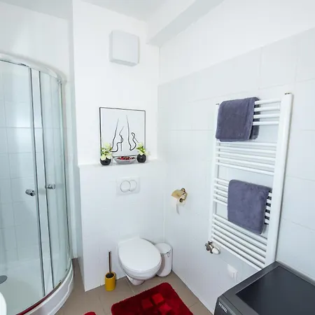 Lipi Apartment Wien Exterior foto